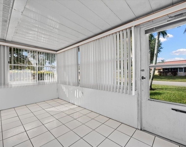 102 Amherst Lane - Photo Thumbnail 12