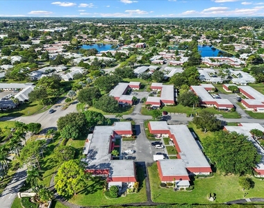 102 Amherst Lane - Photo Thumbnail 23