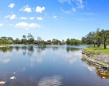 102 Amherst Lane - Photo Thumbnail 35