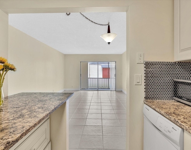 644 Nw 13th Street - Photo Thumbnail 10