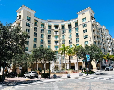 610 Clematis Street - Photo Thumbnail 1