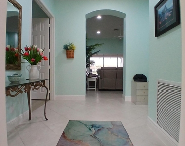 2325 Sailfish Cove Drive - Photo Thumbnail 1