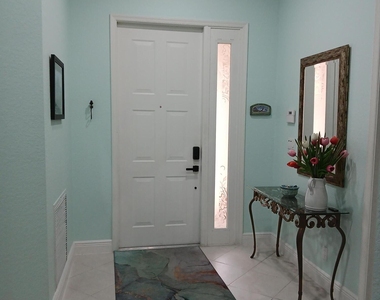2325 Sailfish Cove Drive - Photo Thumbnail 2