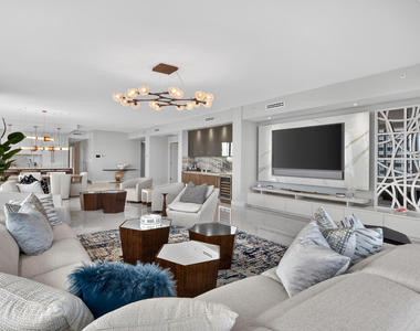 3100 N Ocean Drive - Photo Thumbnail 8
