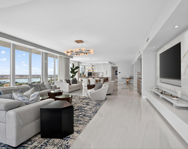3100 N Ocean Drive - Photo Thumbnail 12