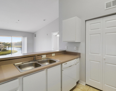 141 Sw Palm Drive - Photo Thumbnail 26