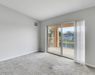141 Sw Palm Drive - Photo Thumbnail 32