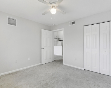 141 Sw Palm Drive - Photo Thumbnail 20