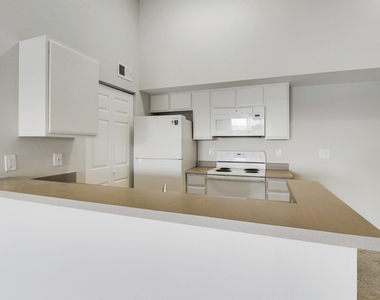141 Sw Palm Drive - Photo Thumbnail 28