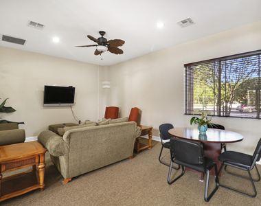 141 Sw Palm Drive - Photo Thumbnail 41