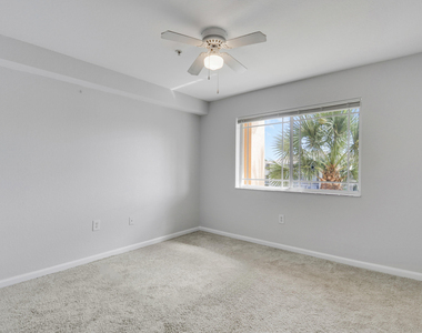 141 Sw Palm Drive - Photo Thumbnail 17