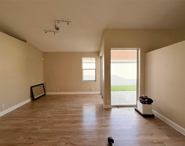 4965 Sw 153rd Avenue - Photo Thumbnail 1