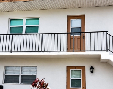 2950 Se Ocean Boulevard - Photo Thumbnail 18