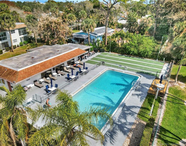 2950 Se Ocean Boulevard - Photo Thumbnail 16