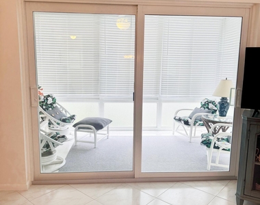 2950 Se Ocean Boulevard - Photo Thumbnail 14