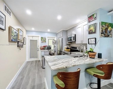 460 Paradise Isle Boulevard - Photo Thumbnail 23