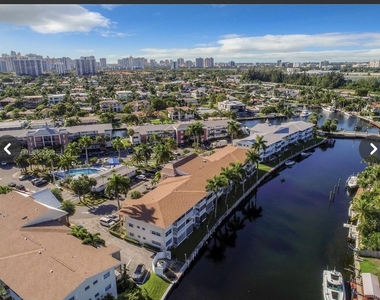 460 Paradise Isle Boulevard - Photo Thumbnail 14