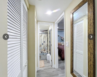 460 Paradise Isle Boulevard - Photo Thumbnail 4