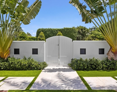 734 S Ocean Boulevard - Photo Thumbnail 4