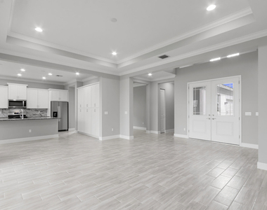 5182 Liberty Lane - Photo Thumbnail 7