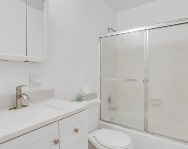 711 Se 15th Street - Photo Thumbnail 22