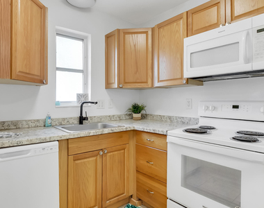 711 Se 15th Street - Photo Thumbnail 21