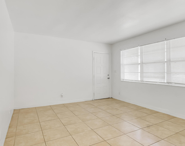 711 Se 15th Street - Photo Thumbnail 11