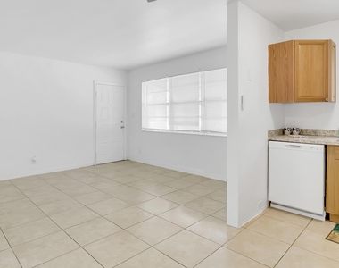 711 Se 15th Street - Photo Thumbnail 17