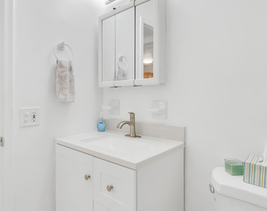 711 Se 15th Street - Photo Thumbnail 25