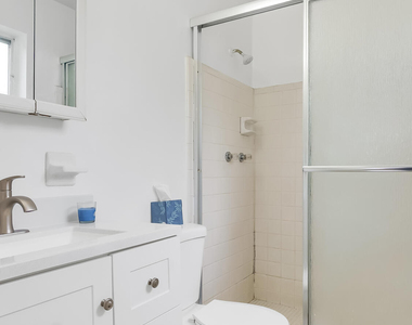 711 Se 15th Street - Photo Thumbnail 40