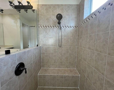 11948 Sw Crestwood Circle - Photo Thumbnail 24