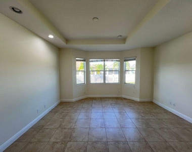 11948 Sw Crestwood Circle - Photo Thumbnail 32