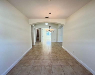 11948 Sw Crestwood Circle - Photo Thumbnail 13