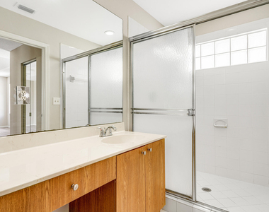 7787 Springfield Lake Drive - Photo Thumbnail 15