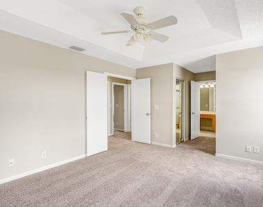 7787 Springfield Lake Drive - Photo Thumbnail 17