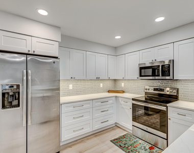 207 Mainsail Circle - Photo Thumbnail 10