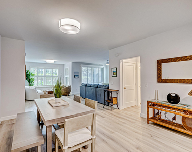 207 Mainsail Circle - Photo Thumbnail 14