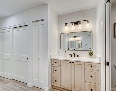 207 Mainsail Circle - Photo Thumbnail 27
