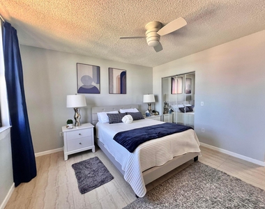 651 Okeechobee Boulevard - Photo Thumbnail 24