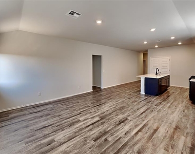 12044 Sw 36th Street - Photo Thumbnail 4