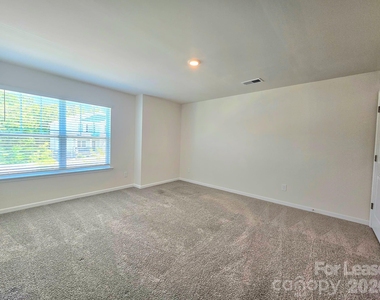 3854 Rosewood Drive - Photo Thumbnail 12
