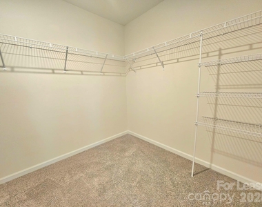 3854 Rosewood Drive - Photo Thumbnail 17