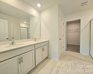3854 Rosewood Drive - Photo Thumbnail 15