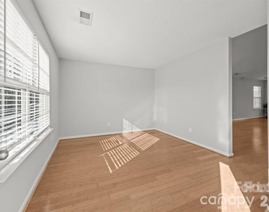3043 Talledaga Lane Sw - Photo Thumbnail 11