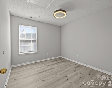 3043 Talledaga Lane Sw - Photo Thumbnail 21