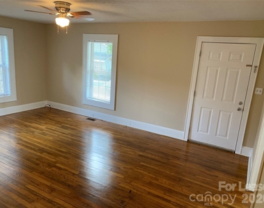 208 Parker Avenue - Photo Thumbnail 1
