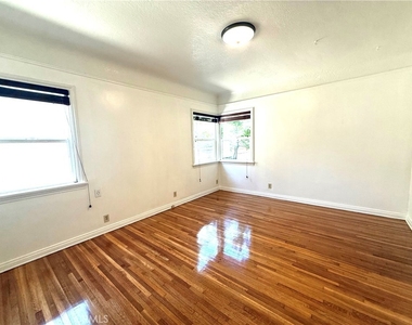 1148 S 2nd St Street - Photo Thumbnail 3