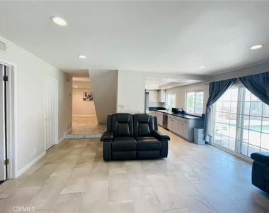 20431 Huntcliff - Photo Thumbnail 3