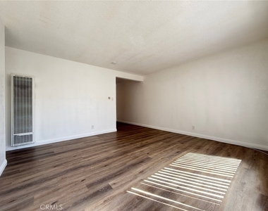 5152 San Bernardino - Photo Thumbnail 2