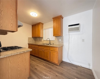5152 San Bernardino - Photo Thumbnail 5